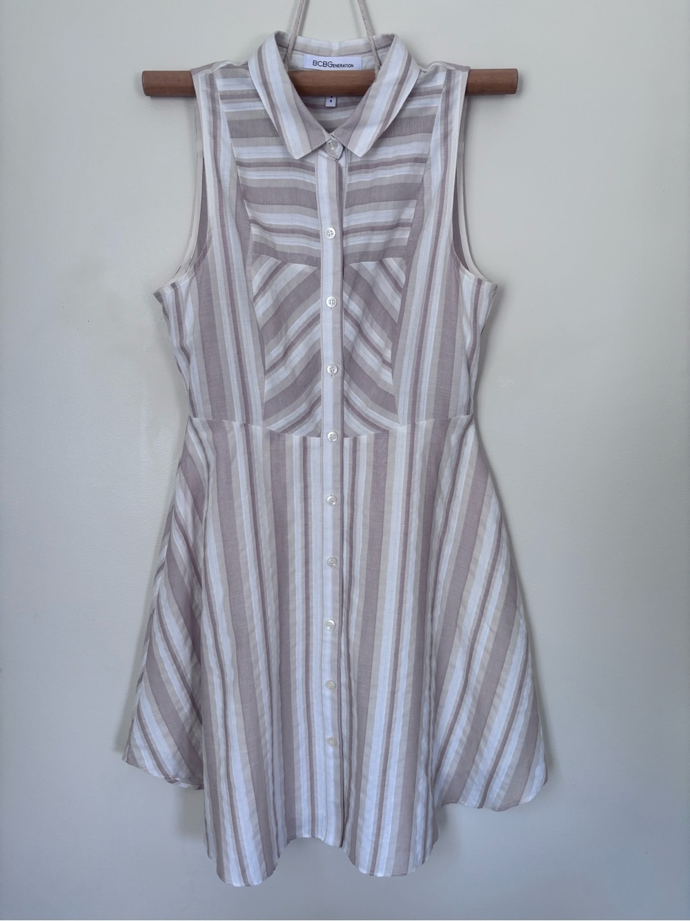 BCBGeneration Sleeveless Striped Shirtdress Taupe and White | Size 6 | Preppy